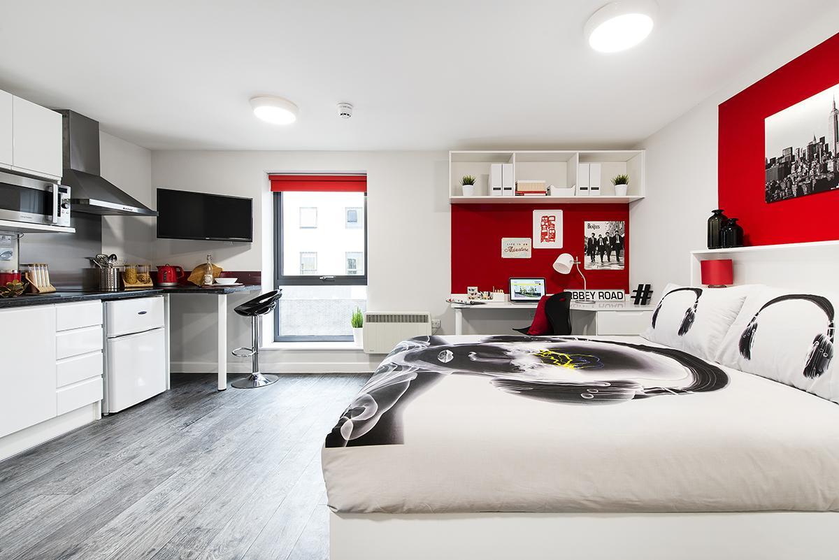 Arofan House- Campus Accommodation คาร์ดิฟฟ์ ภายนอก รูปภาพ
